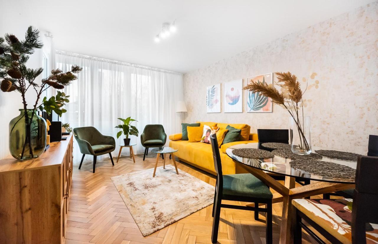 Metro Swietokrzyska Boho Aesthetic Apartment Warszawa Zewnętrze zdjęcie
