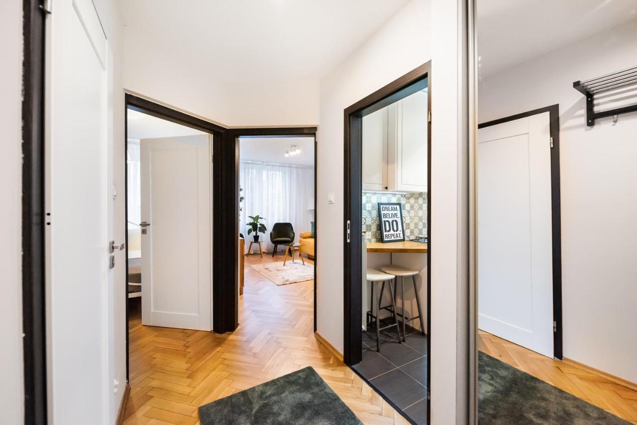 Metro Swietokrzyska Boho Aesthetic Apartment Warszawa Zewnętrze zdjęcie